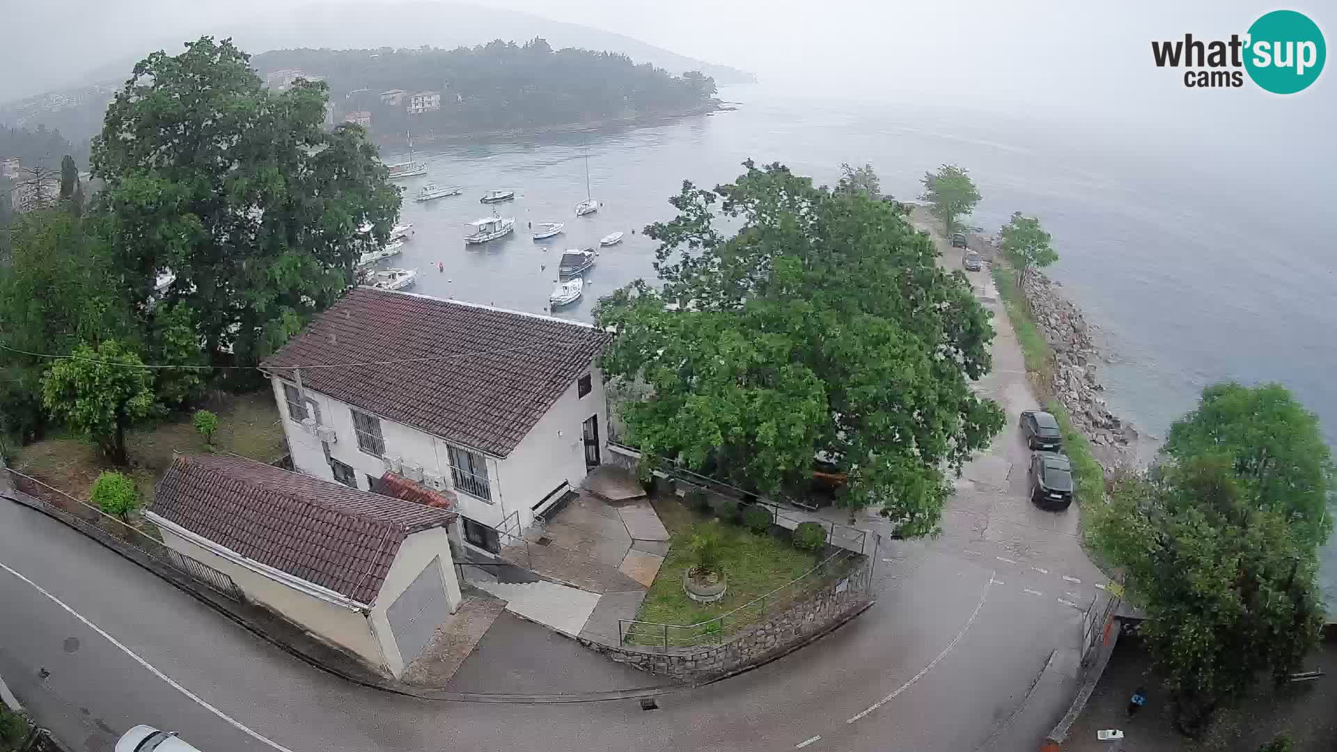 Ika Harbor Webcam – LIVE View of the Harbor and Opatija Lights