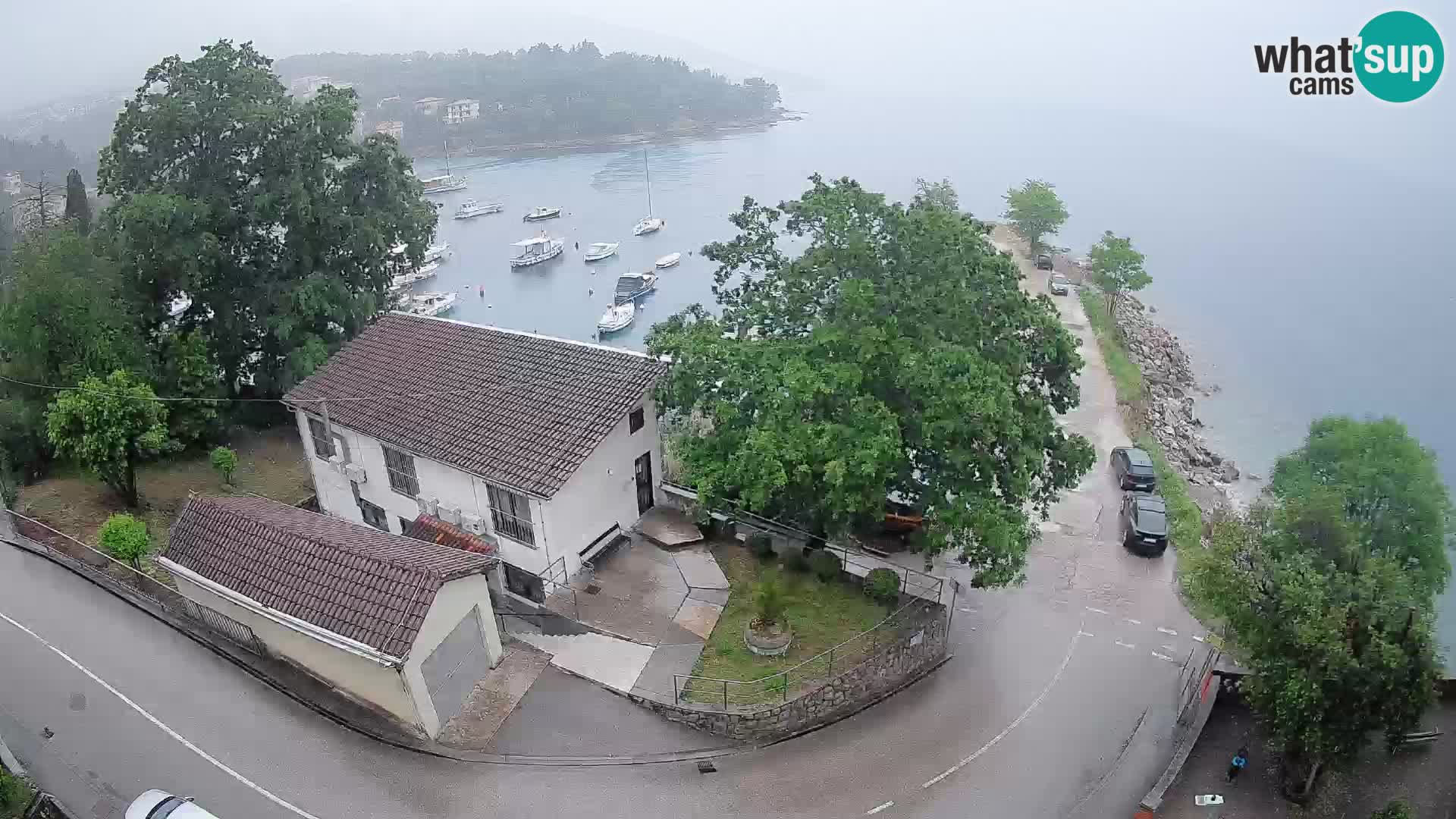 Ika Harbor Webcam – LIVE View of the Harbor and Opatija Lights