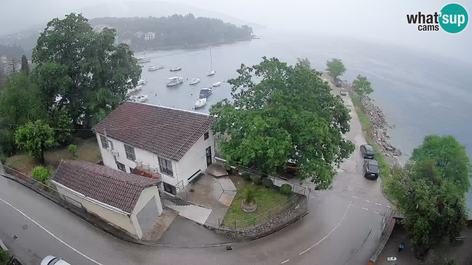 Ika Harbor Webcam – LIVE View of the Harbor and Opatija Lights