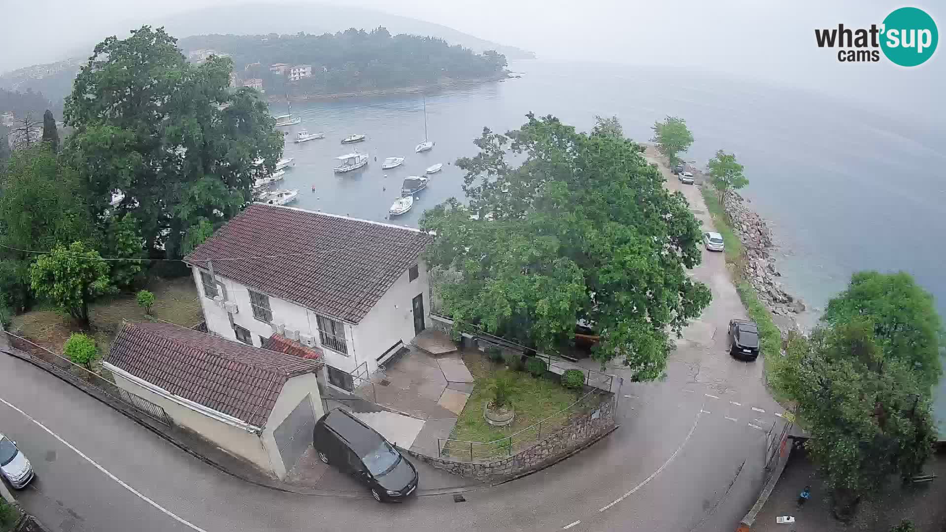 Ika Harbor Webcam – LIVE View of the Harbor and Opatija Lights