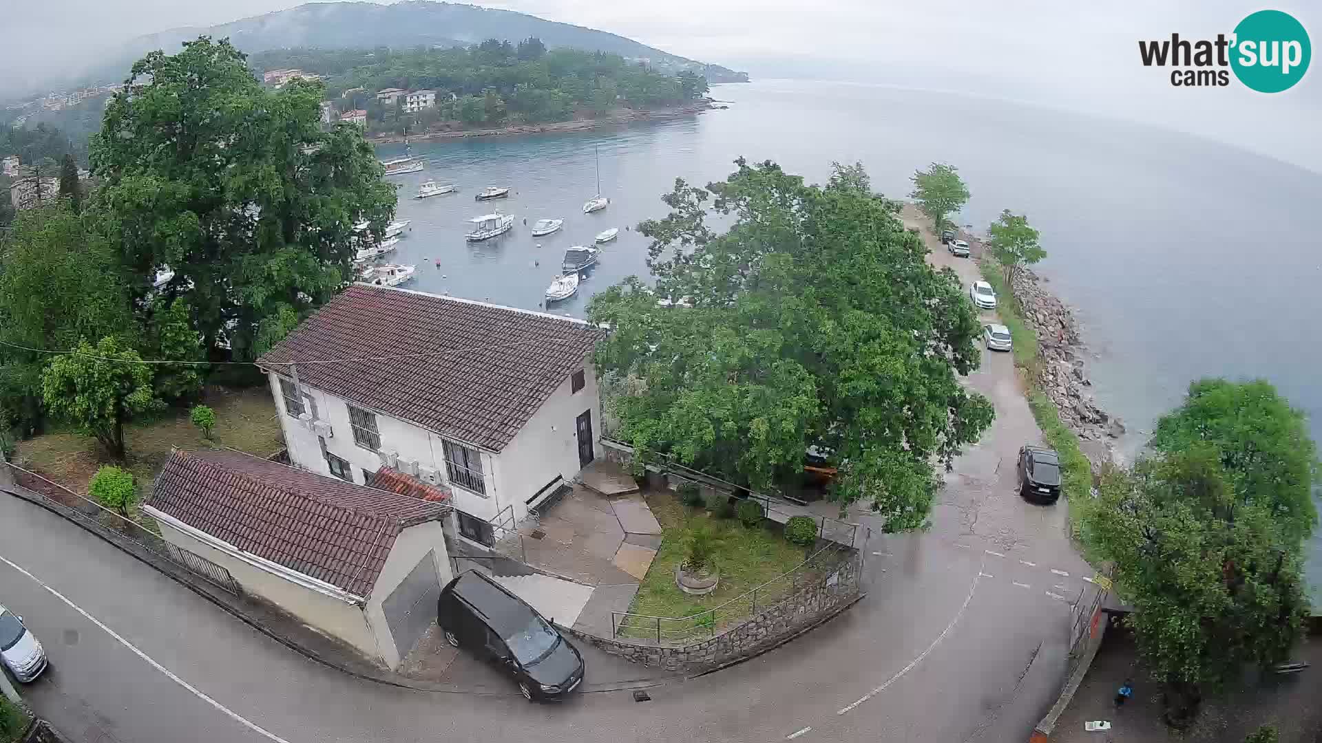 Ika Harbor Webcam – LIVE View of the Harbor and Opatija Lights