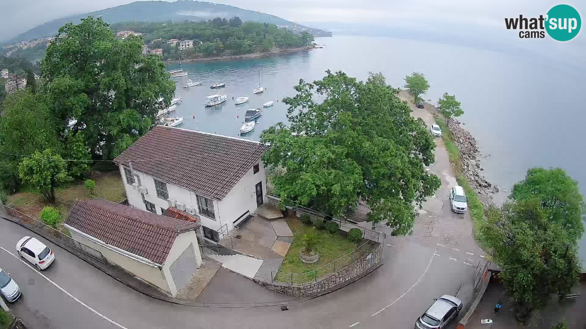 Ika Harbor Webcam – LIVE View of the Harbor and Opatija Lights