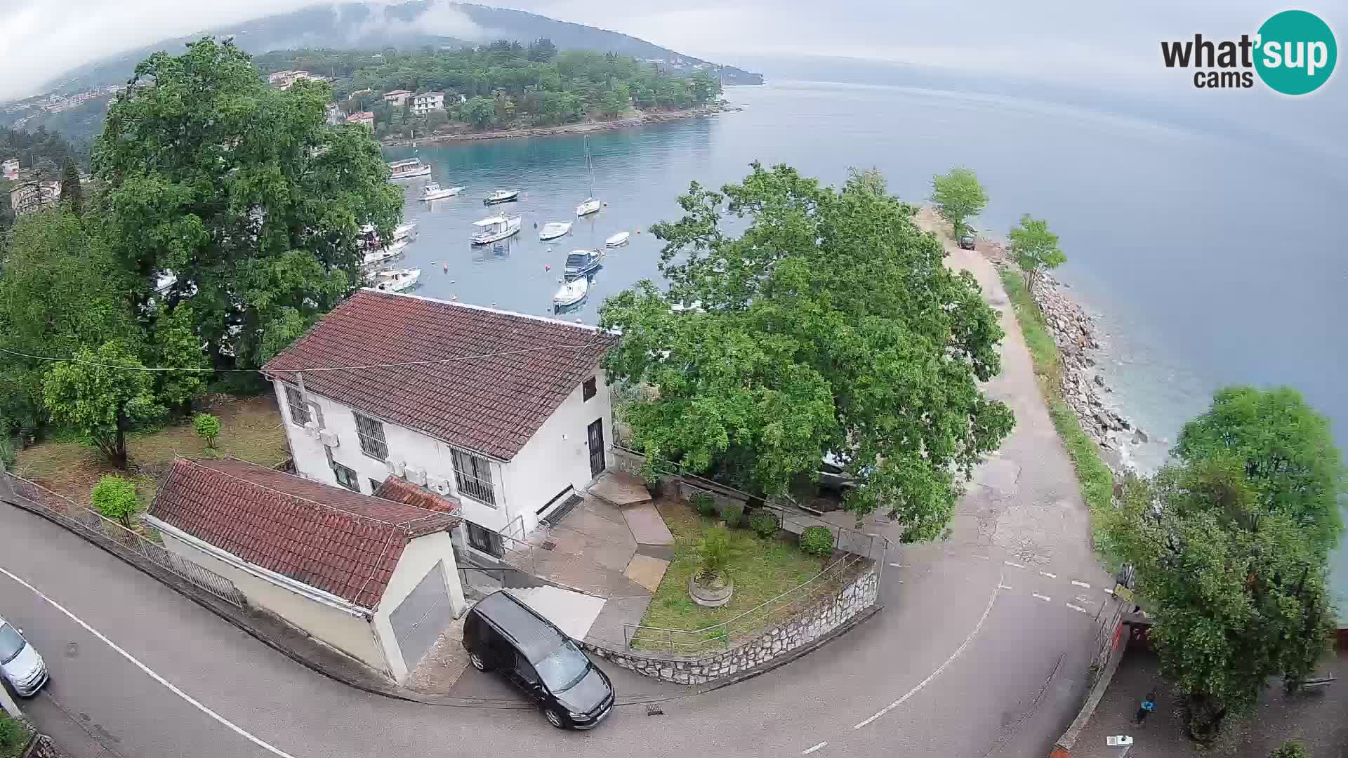 Ika Harbor Webcam – LIVE View of the Harbor and Opatija Lights