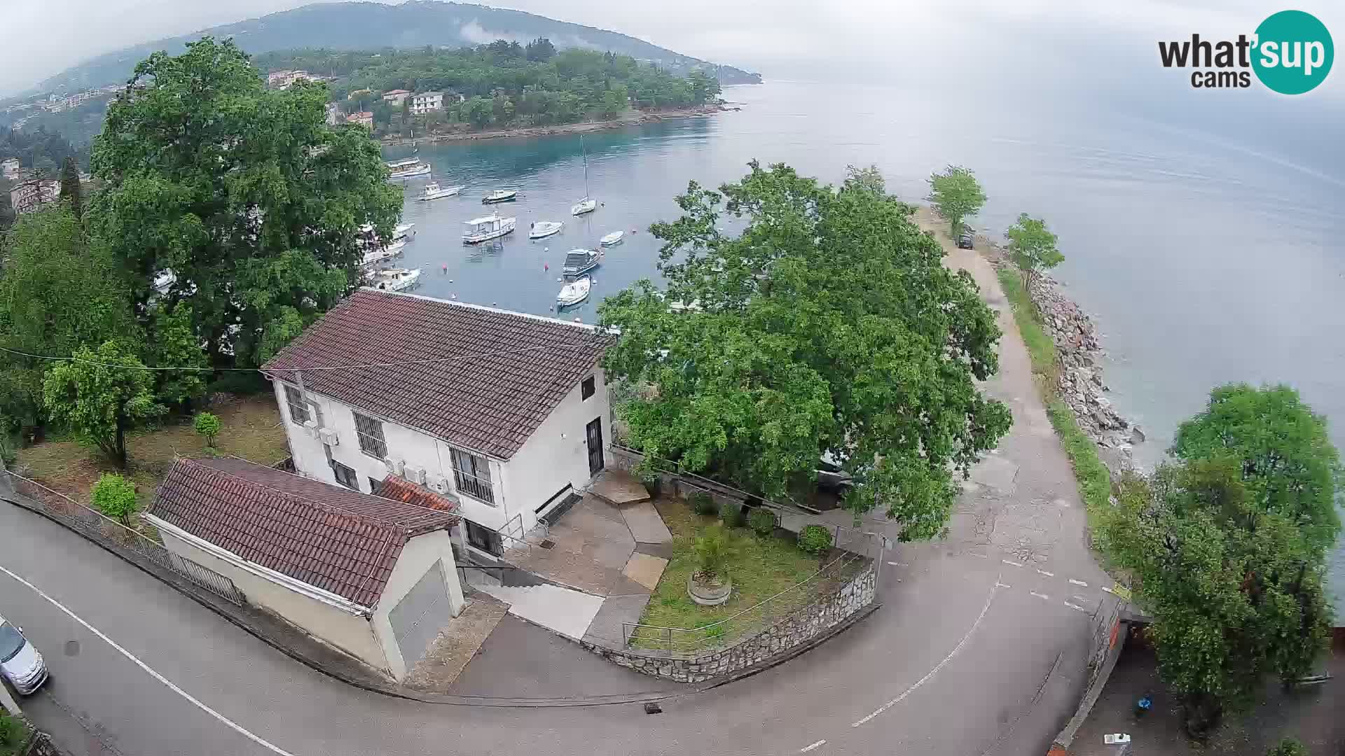 Ika Harbor Webcam – LIVE View of the Harbor and Opatija Lights
