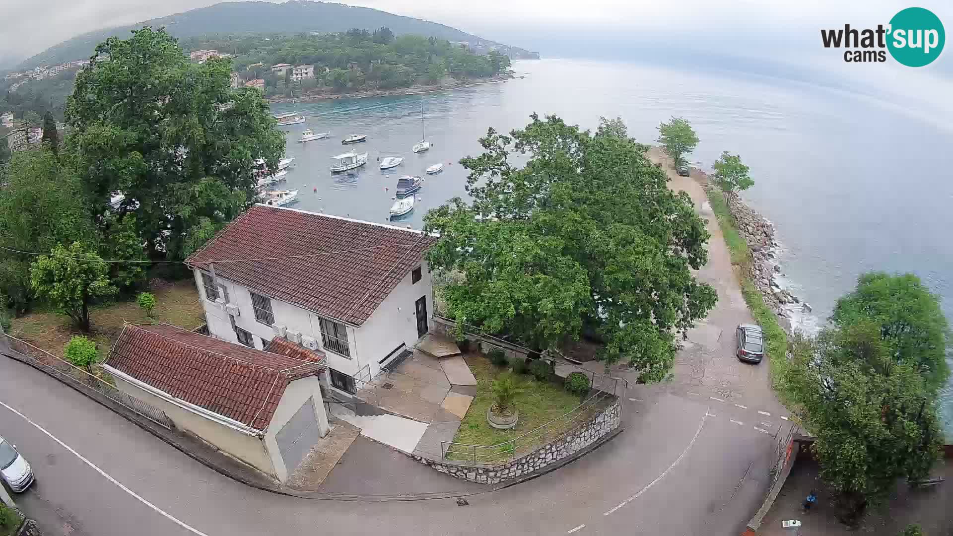 Ika Harbor Webcam – LIVE View of the Harbor and Opatija Lights