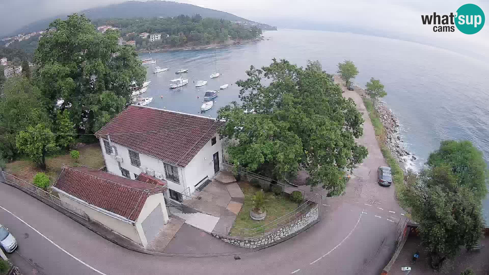 Ika Harbor Webcam – LIVE View of the Harbor and Opatija Lights