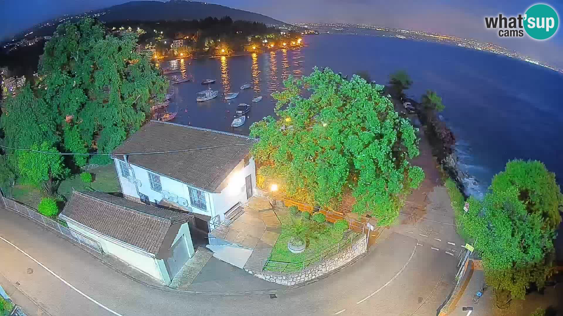 Webcam port d’Ika – Vue en direct et lumières d’Opatija