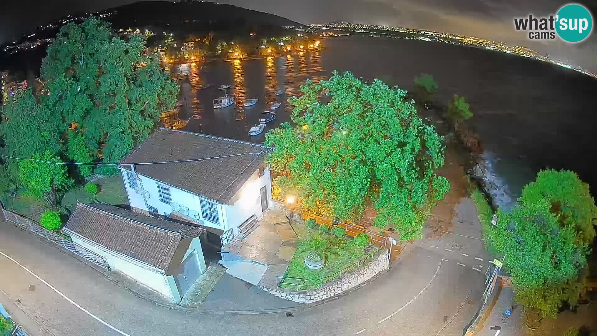 Webcam puerto de Ika – Vista en directo y luces de Opatija