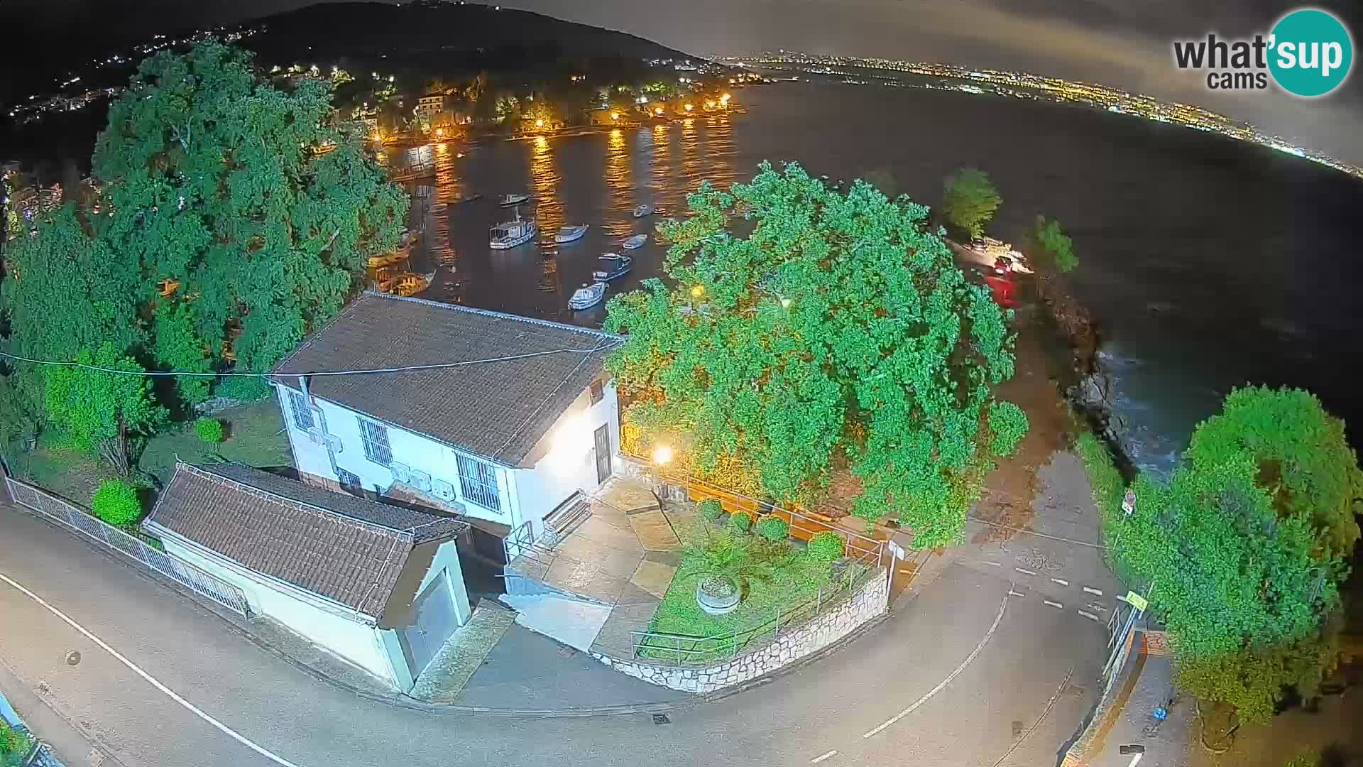 Webcam porto Ika – Vista LIVE sul porto e le luci di Opatija