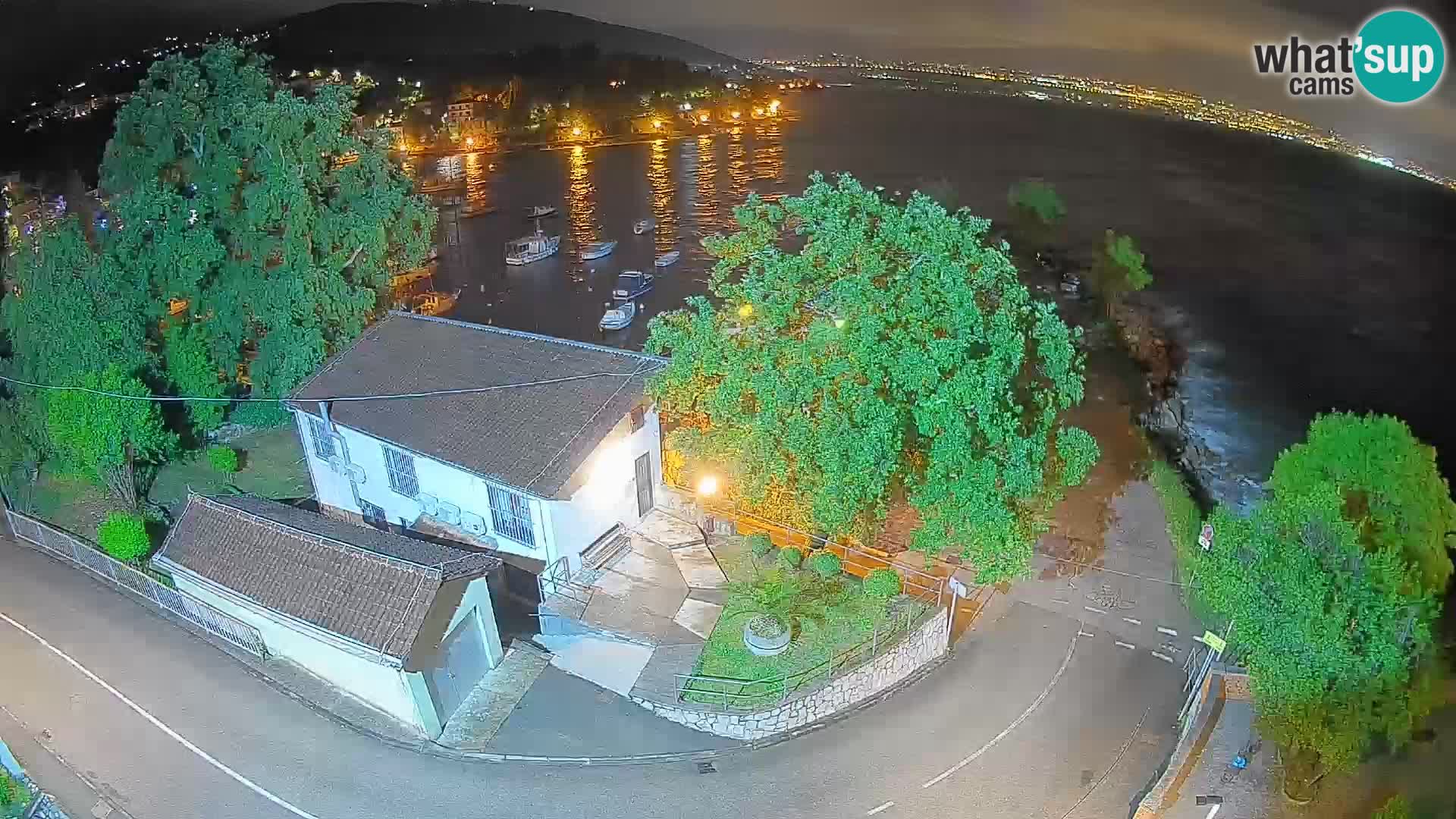 Webcam puerto de Ika – Vista en directo y luces de Opatija