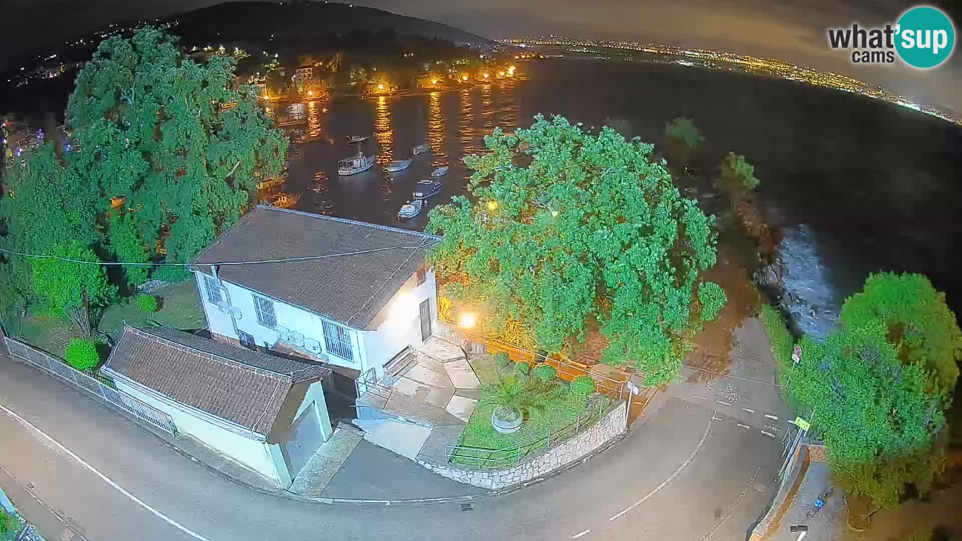 Webcam puerto de Ika – Vista en directo y luces de Opatija