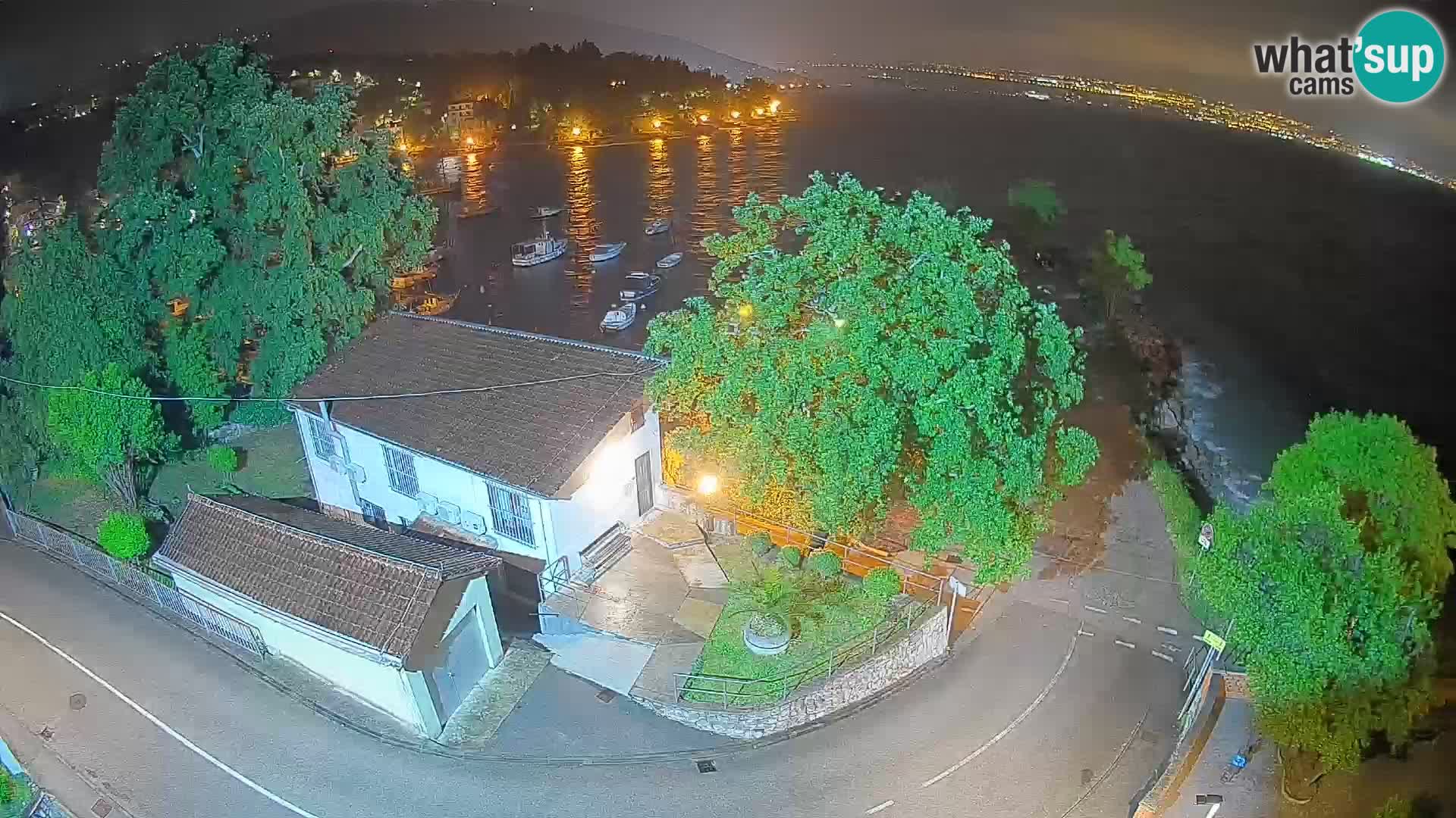 Webcam puerto de Ika – Vista en directo y luces de Opatija
