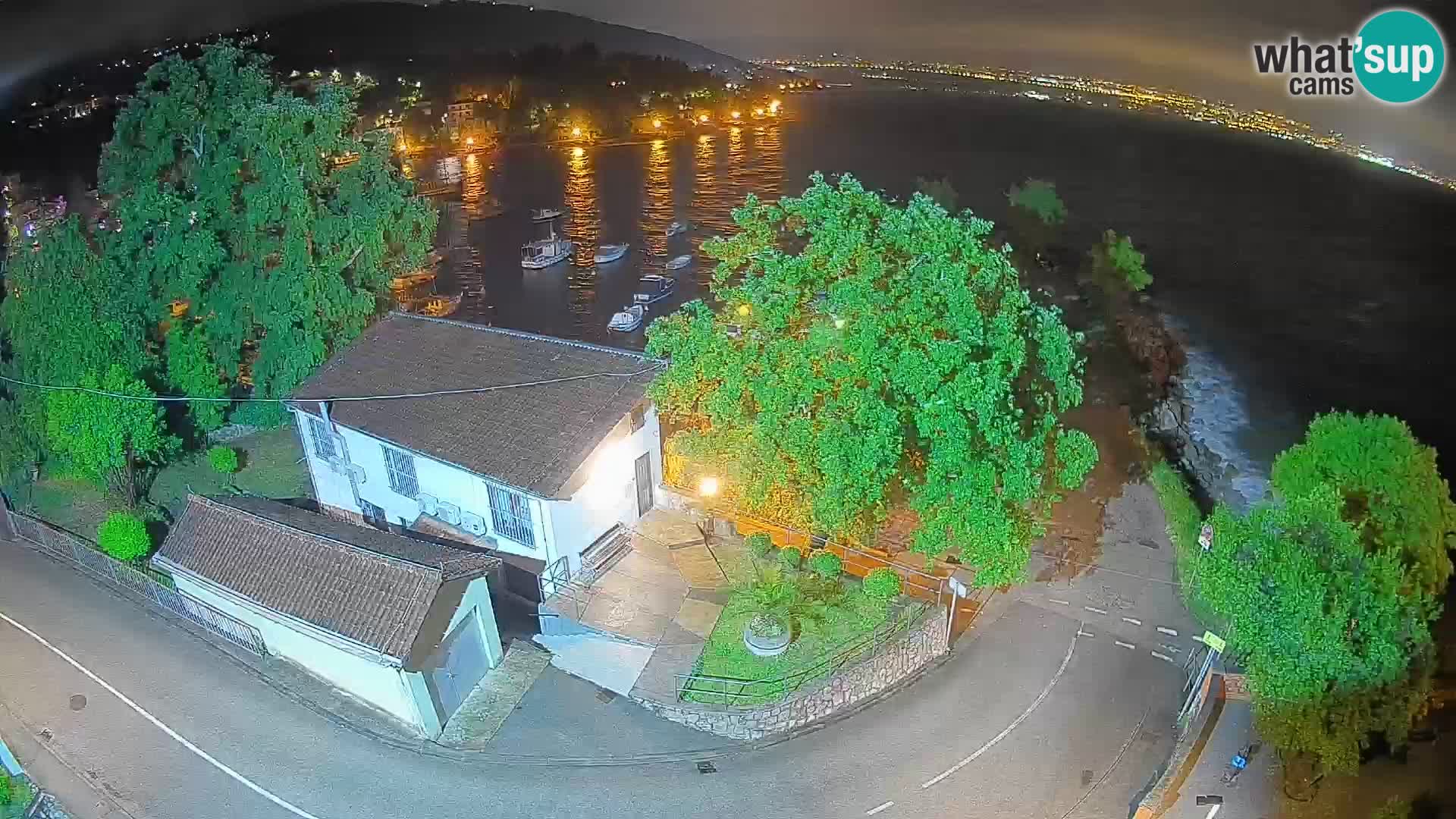 Webcam puerto de Ika – Vista en directo y luces de Opatija