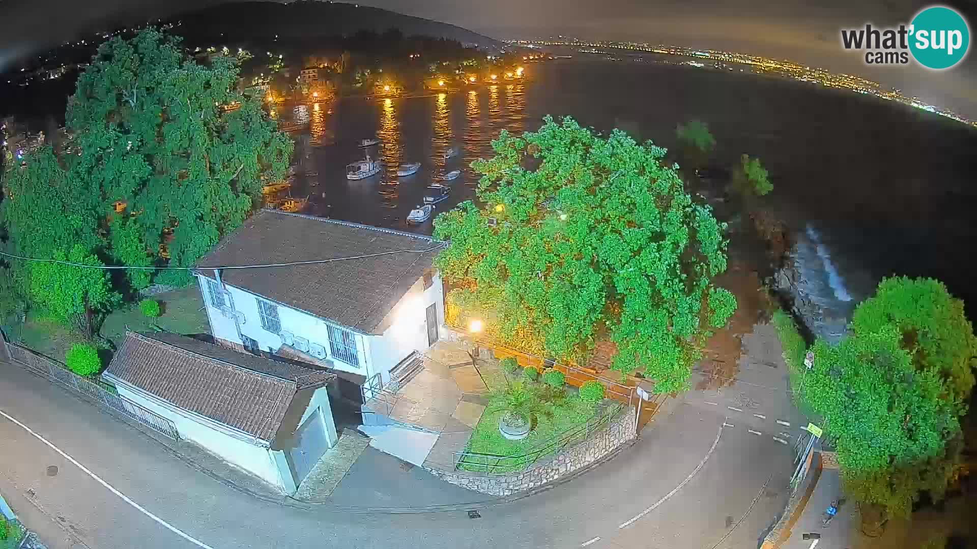 Webcam puerto de Ika – Vista en directo y luces de Opatija