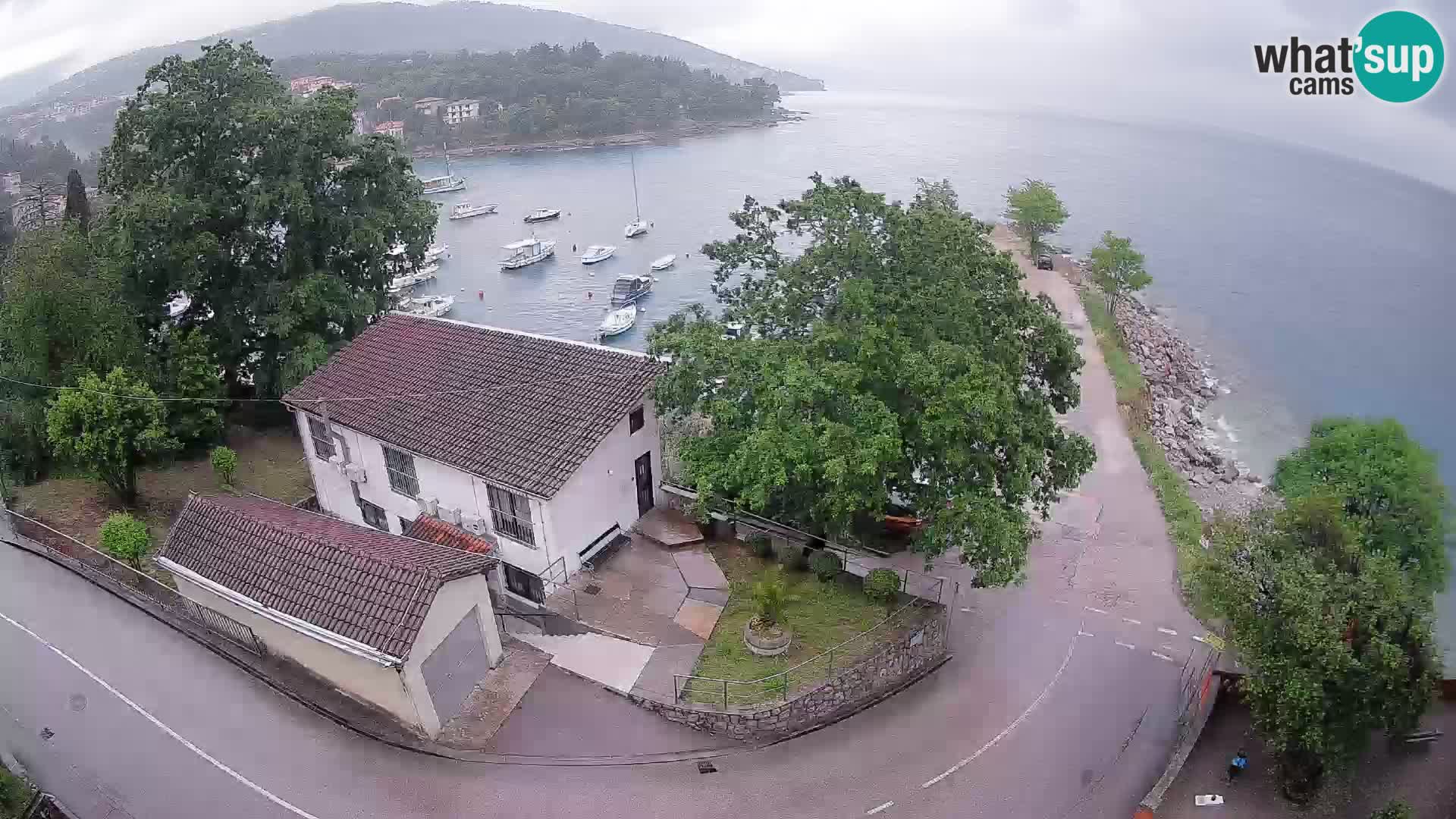 Ika Harbor Webcam – LIVE View of the Harbor and Opatija Lights