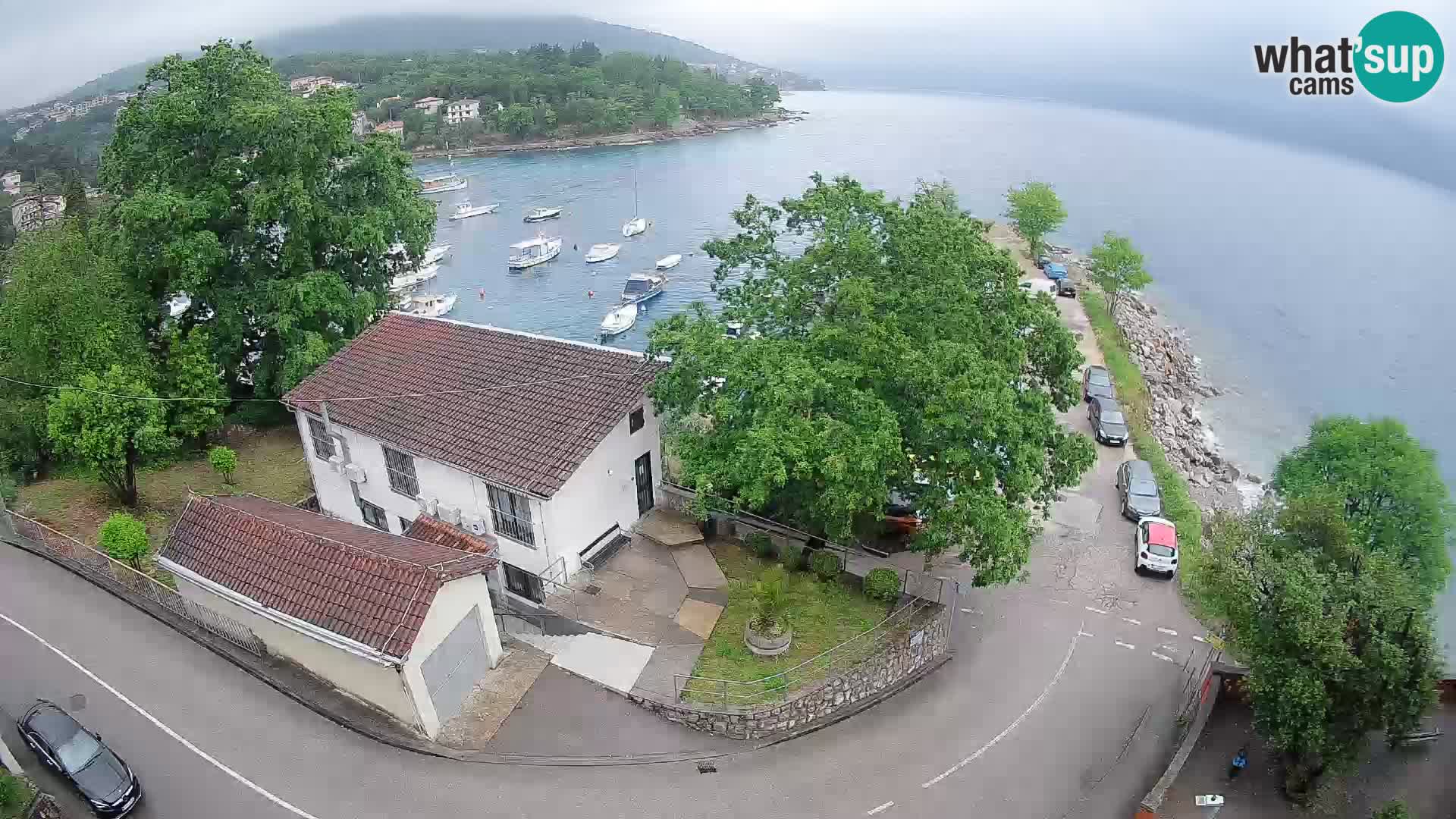Ika Harbor Webcam – LIVE View of the Harbor and Opatija Lights