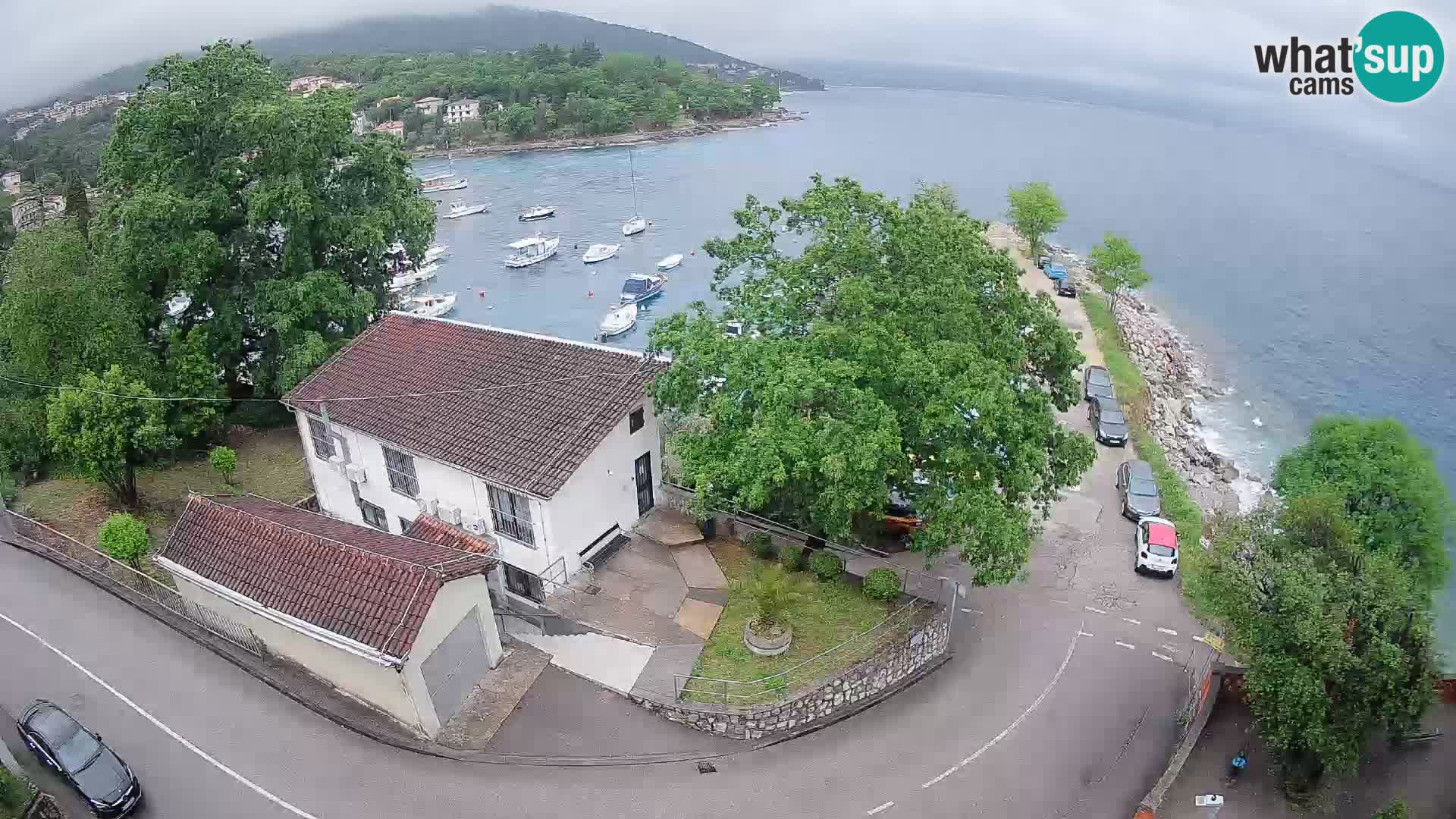 Ika Harbor Webcam – LIVE View of the Harbor and Opatija Lights