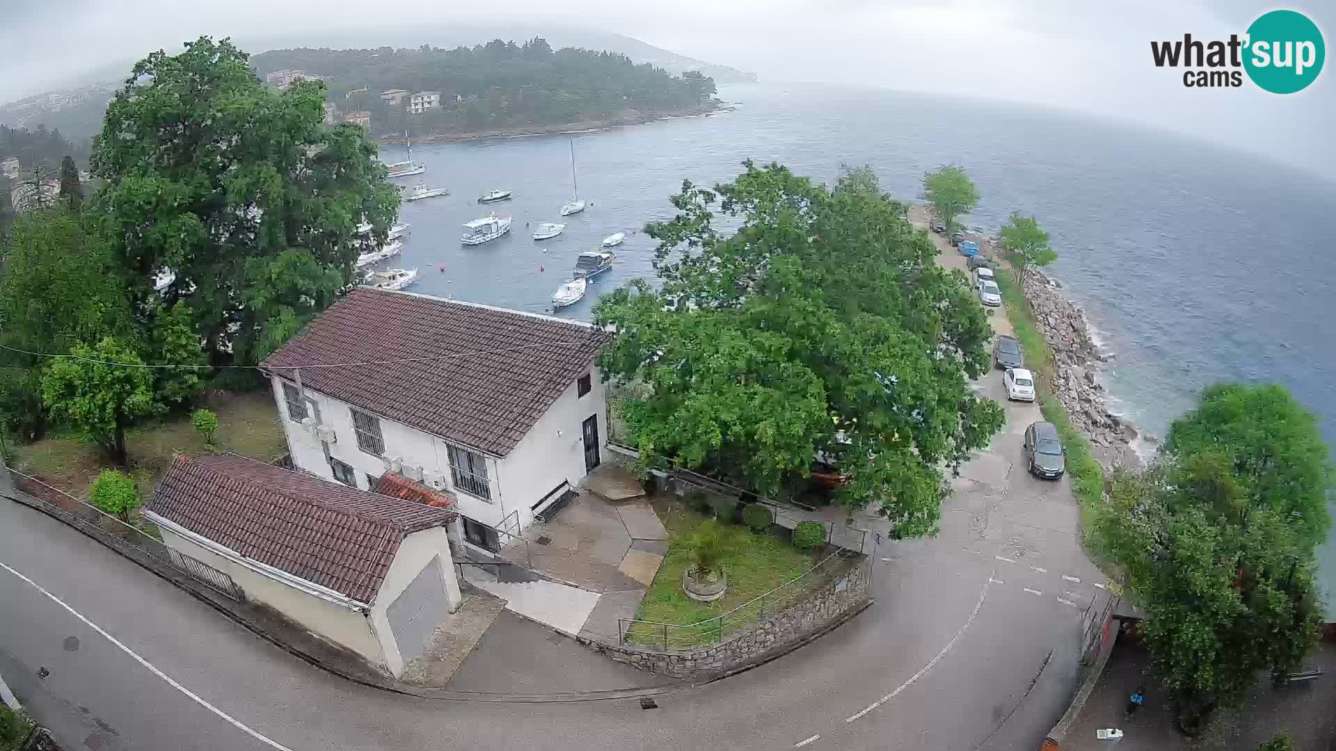 Ika Harbor Webcam – LIVE View of the Harbor and Opatija Lights
