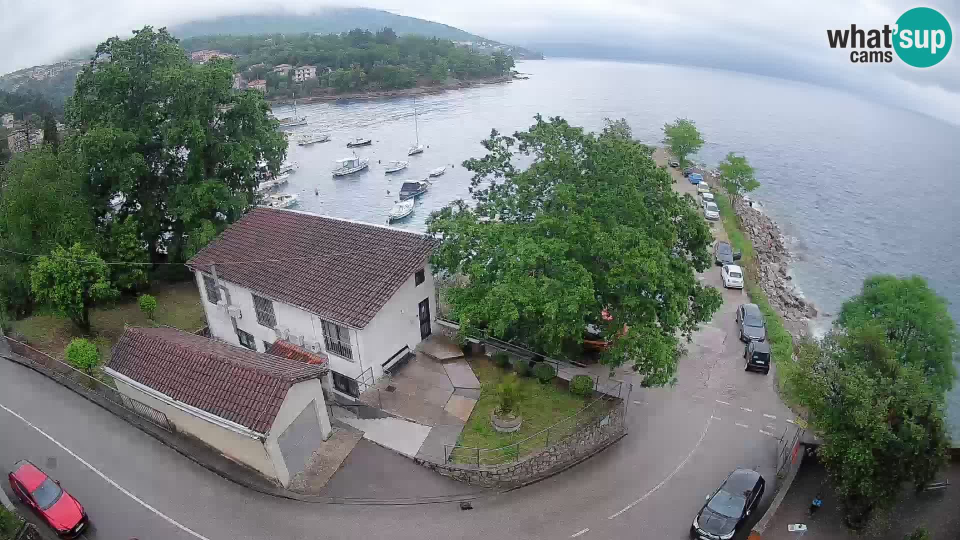 Ika Harbor Webcam – LIVE View of the Harbor and Opatija Lights