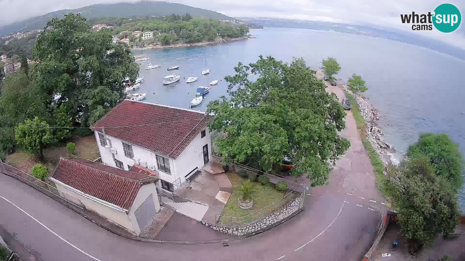 Ika Harbor Webcam – LIVE View of the Harbor and Opatija Lights
