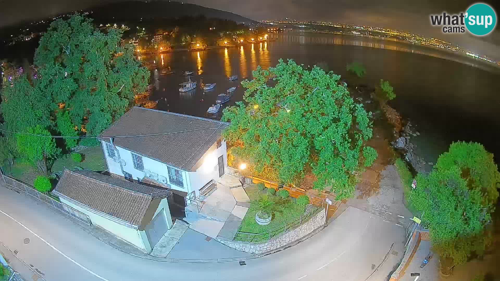Webcam puerto de Ika – Vista en directo y luces de Opatija