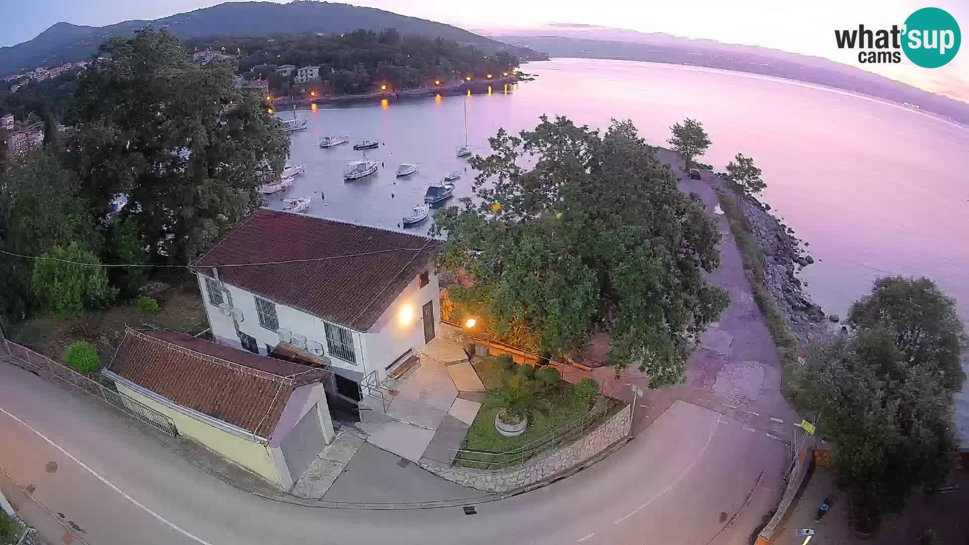 Webcam puerto de Ika – Vista en directo y luces de Opatija