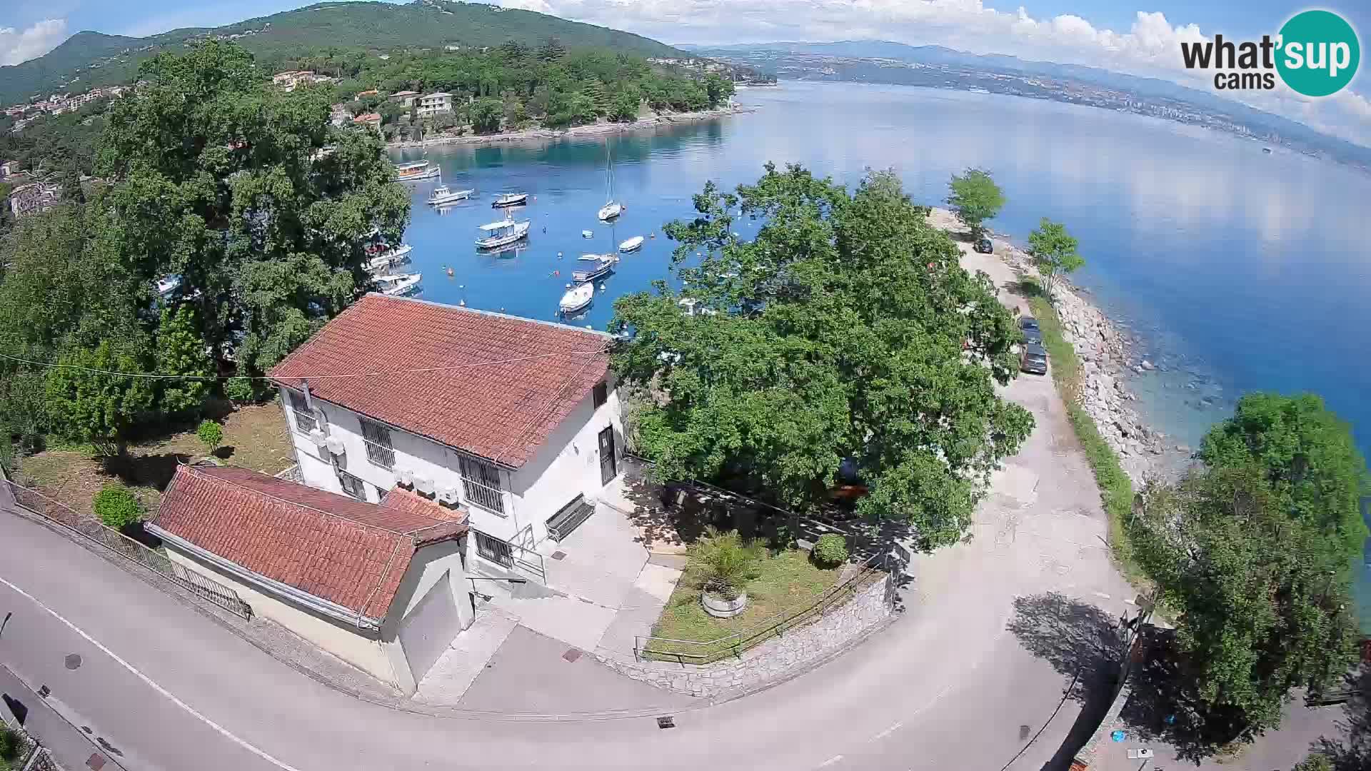 Ika Harbor Webcam – LIVE View of the Harbor and Opatija Lights