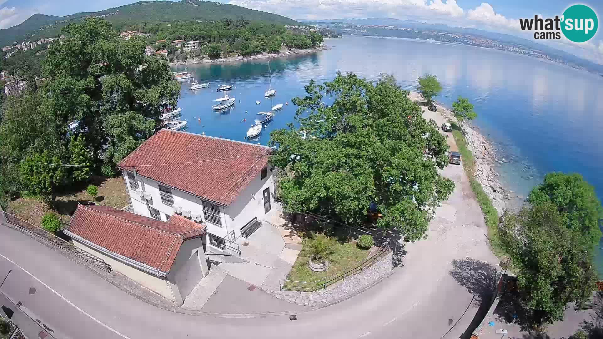 Ika Harbor Webcam – LIVE View of the Harbor and Opatija Lights
