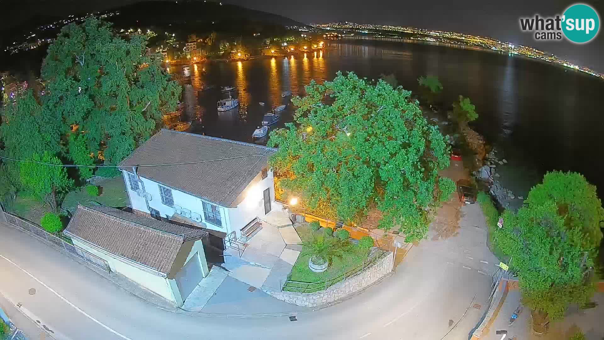 Webcam puerto de Ika – Vista en directo y luces de Opatija