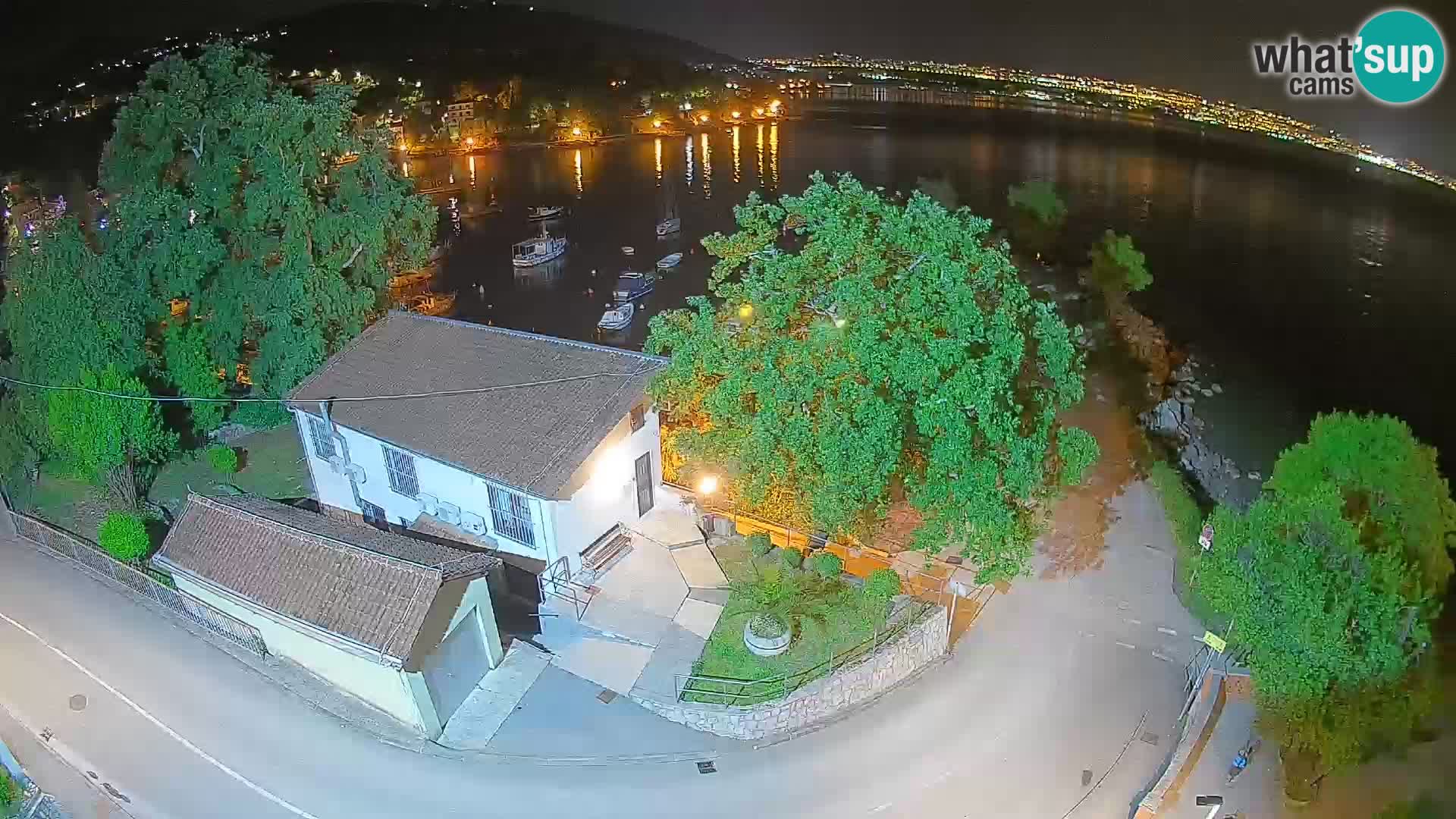 Webcam porto Ika – Vista LIVE sul porto e le luci di Opatija