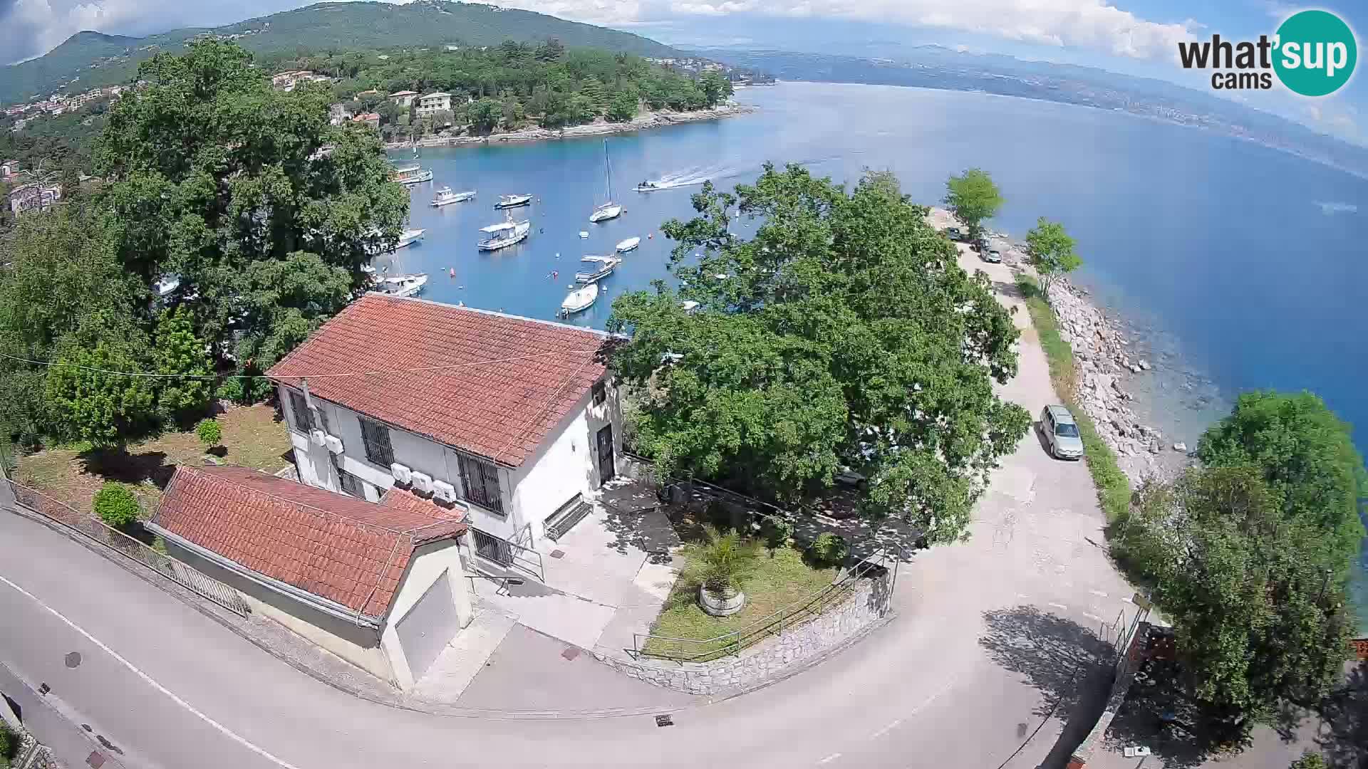 Ika Harbor Webcam – LIVE View of the Harbor and Opatija Lights
