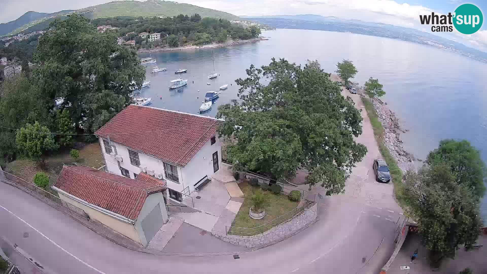 Ika Harbor Webcam – LIVE View of the Harbor and Opatija Lights