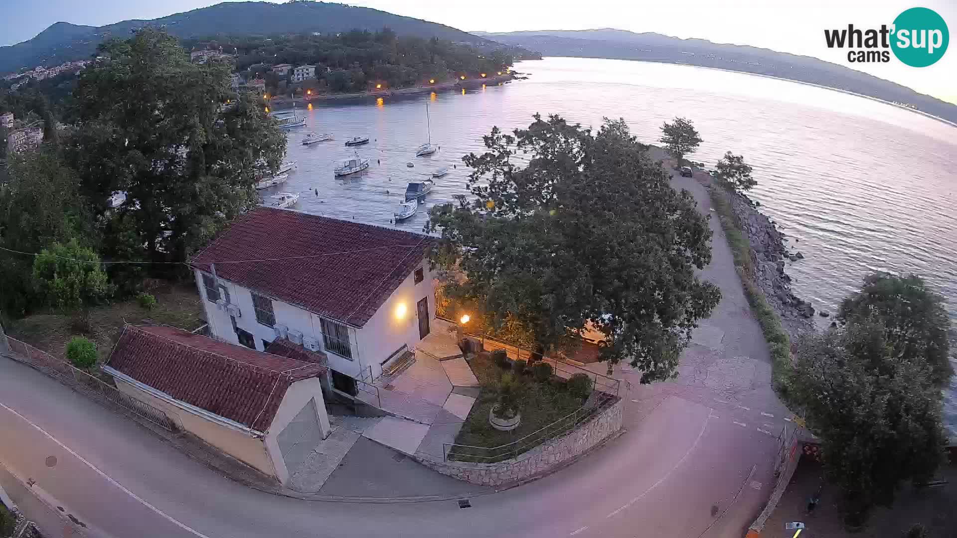 Webcam porto Ika – Vista LIVE sul porto e le luci di Opatija
