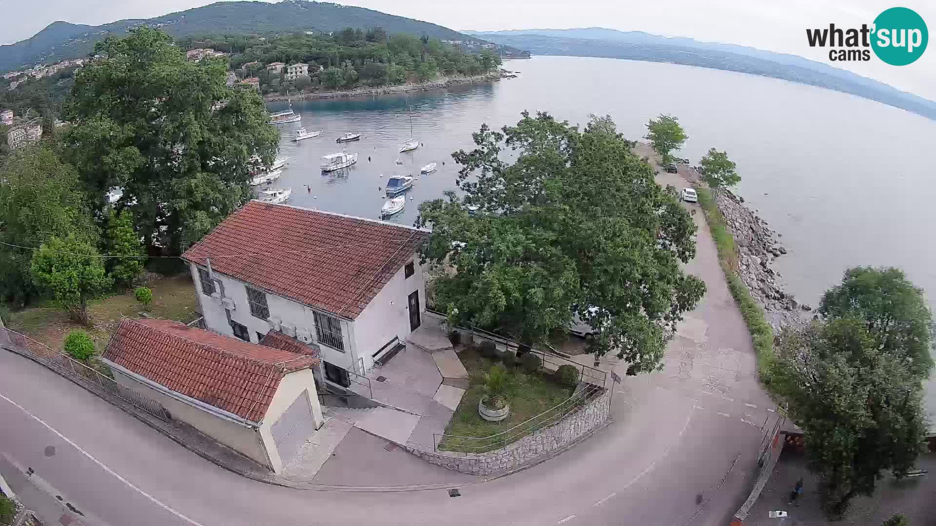 Ika Harbor Webcam – LIVE View of the Harbor and Opatija Lights