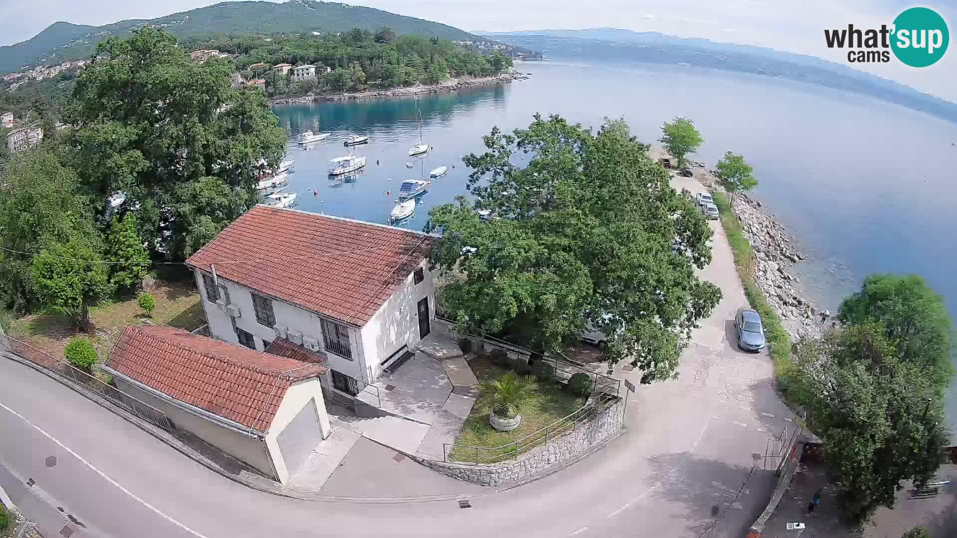 Ika Harbor Webcam – LIVE View of the Harbor and Opatija Lights