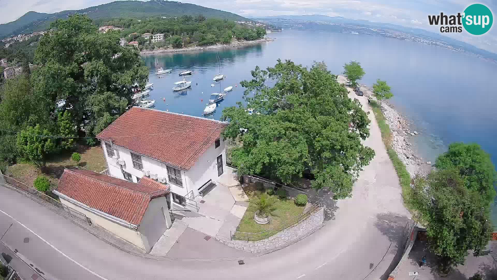 Ika Harbor Webcam – LIVE View of the Harbor and Opatija Lights