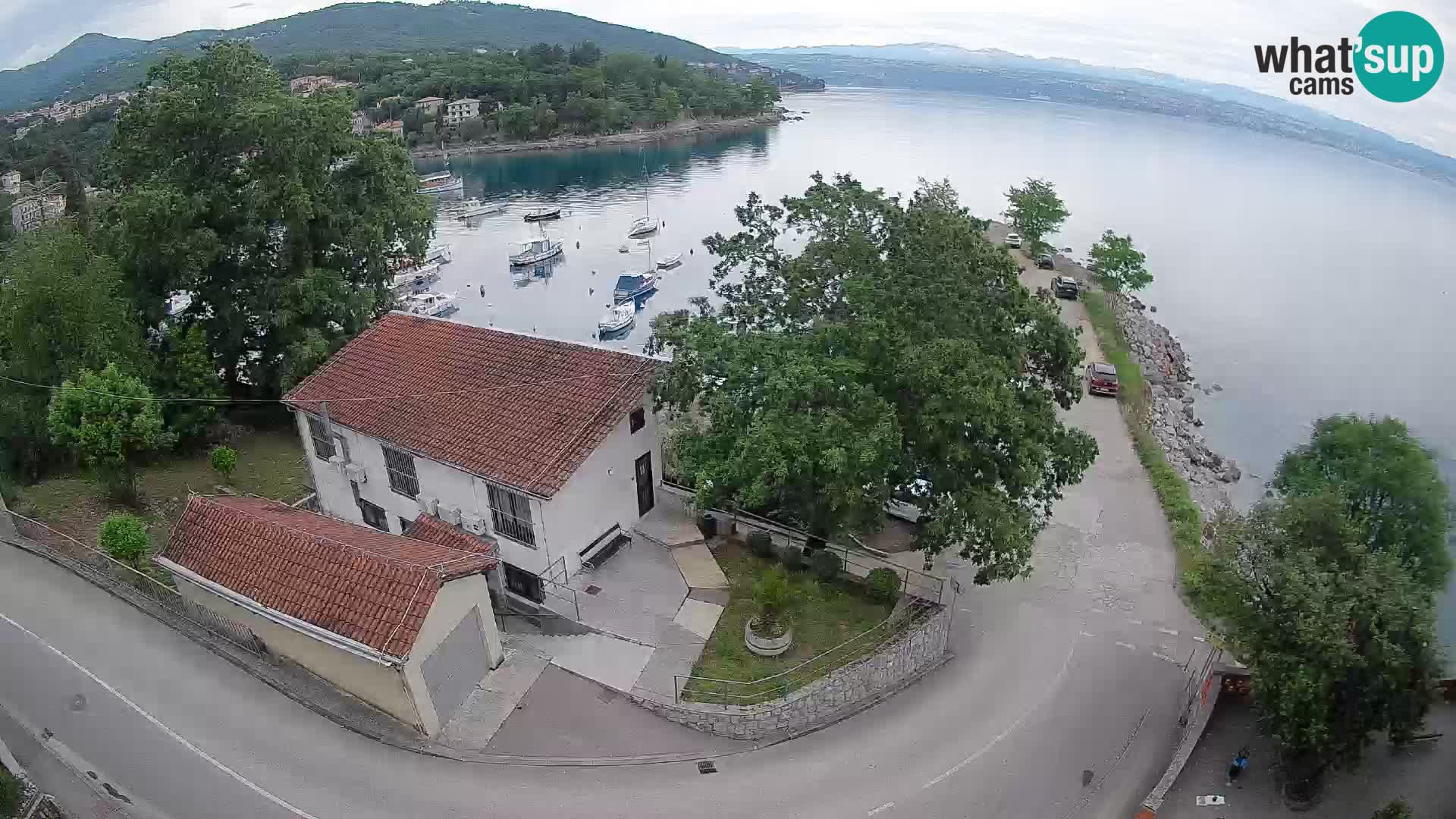 Ika Harbor Webcam – LIVE View of the Harbor and Opatija Lights