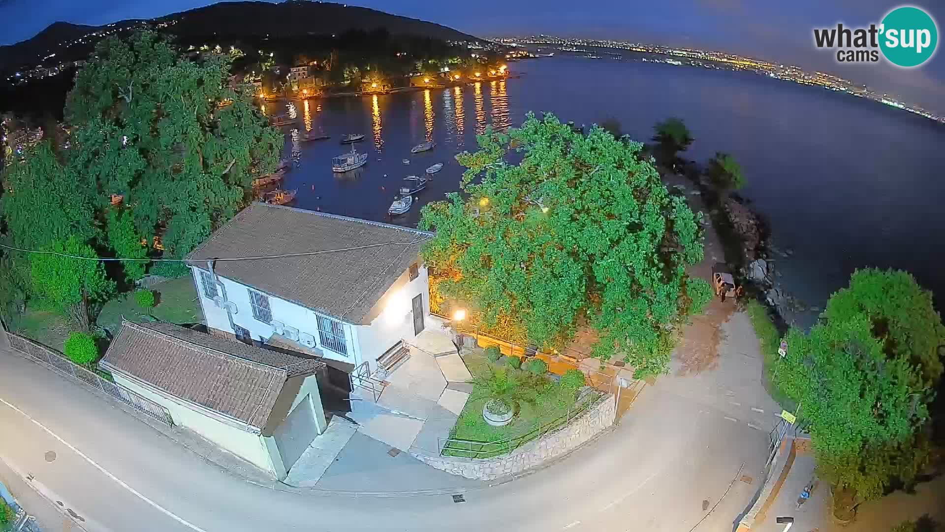 Webcam Ika Hafen – LIVE Blick auf den Hafen und die Lichter von Opatija