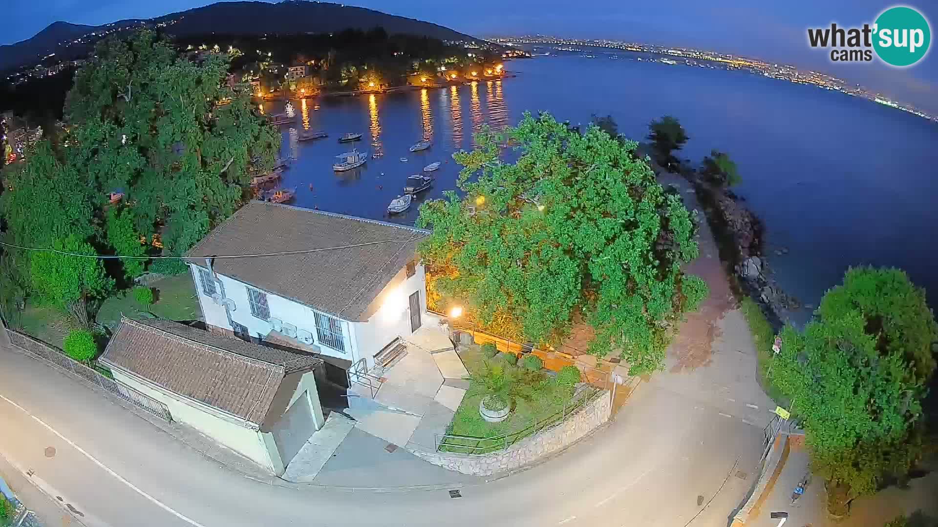 Webcam port d’Ika – Vue en direct et lumières d’Opatija