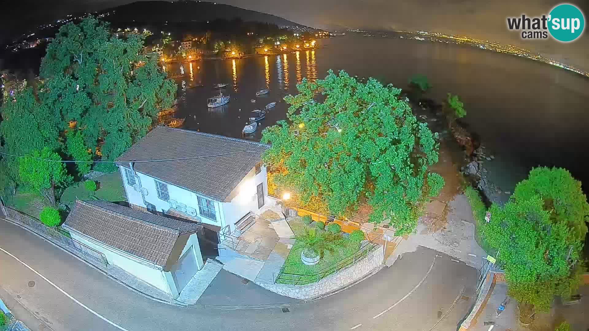Webcam puerto de Ika – Vista en directo y luces de Opatija