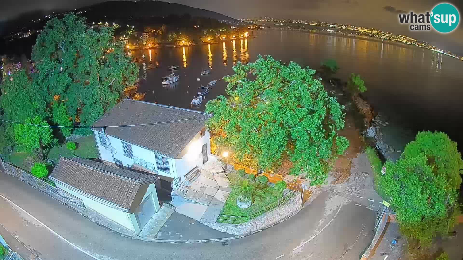 Webcam puerto de Ika – Vista en directo y luces de Opatija