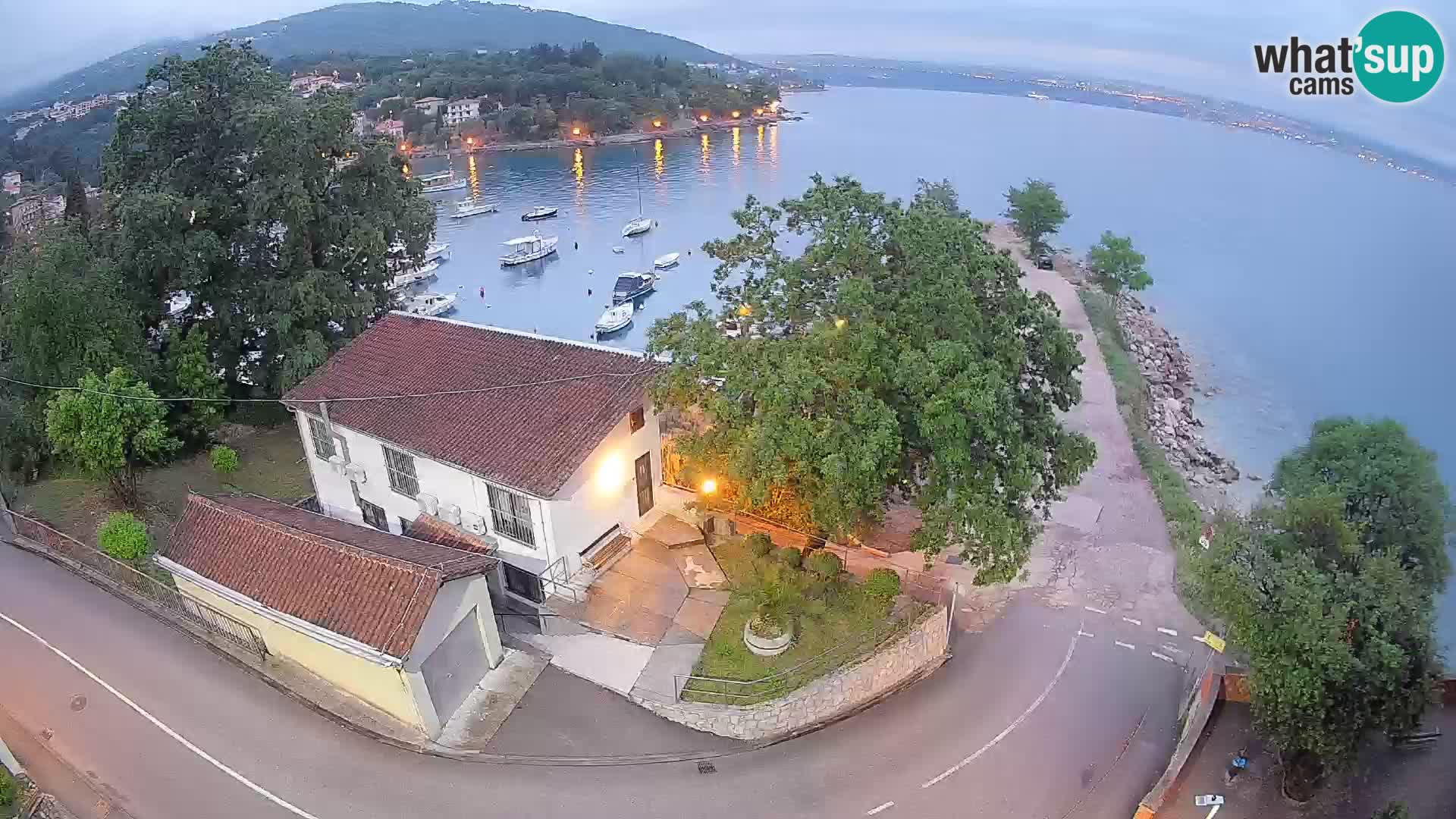 Webcam port d’Ika – Vue en direct et lumières d’Opatija