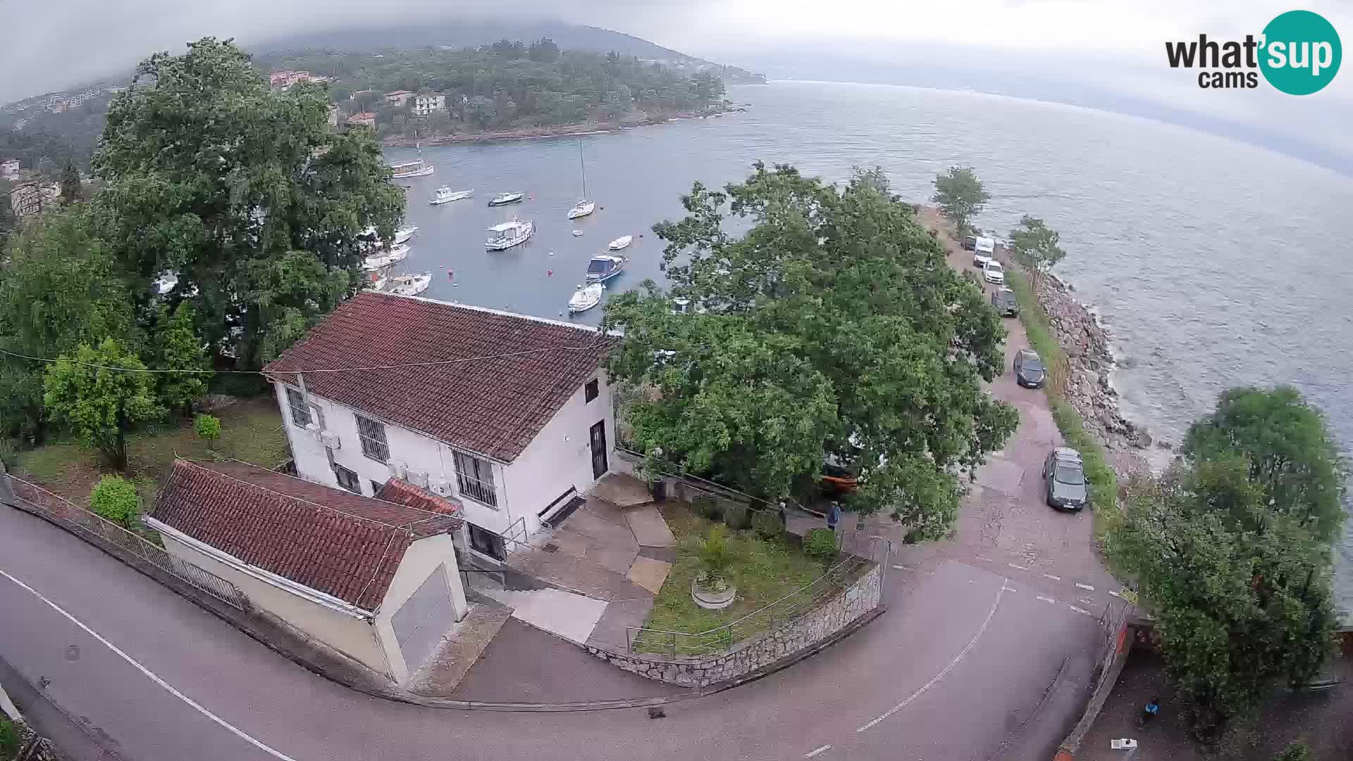 Ika Harbor Webcam – LIVE View of the Harbor and Opatija Lights