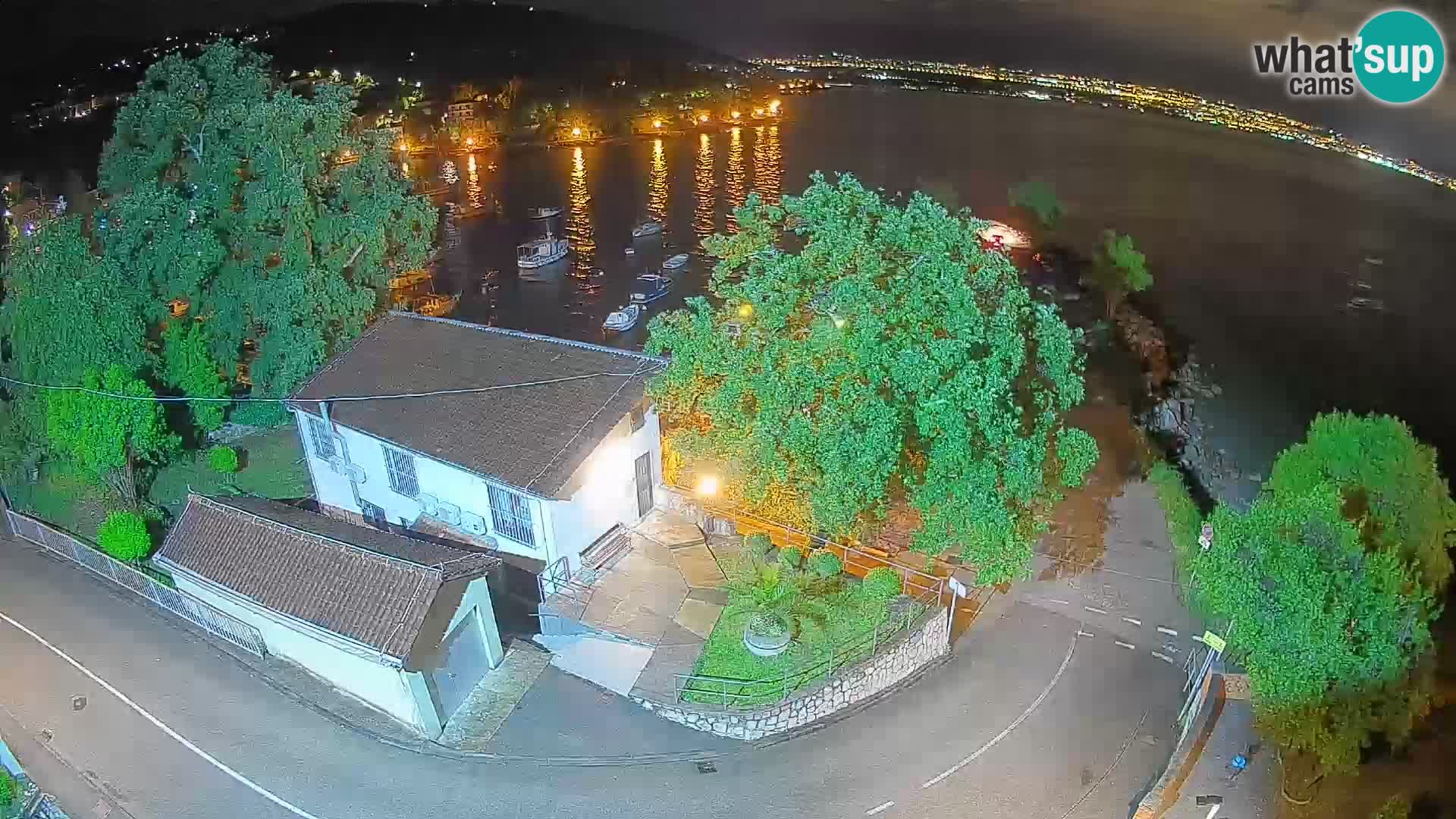 Webcam porto Ika – Vista LIVE sul porto e le luci di Opatija