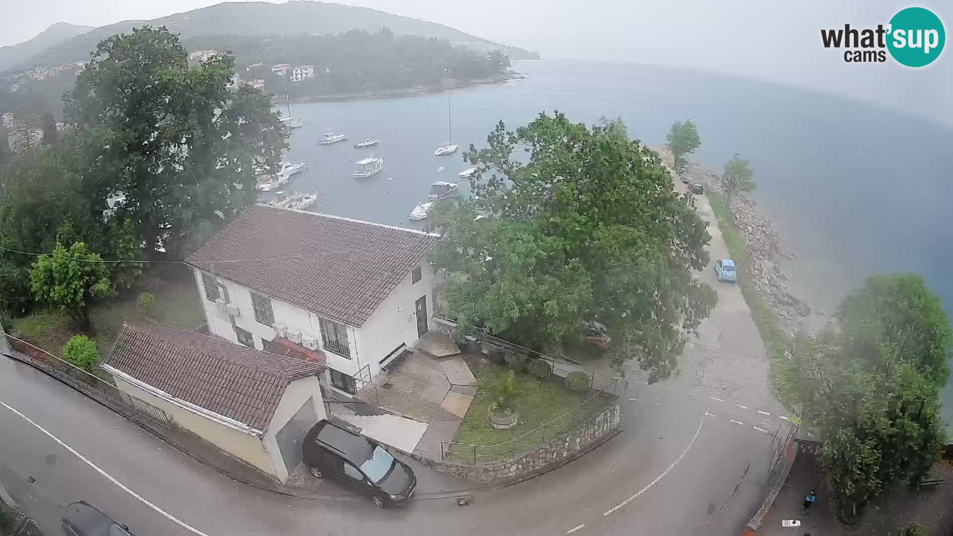 Ika Harbor Webcam – LIVE View of the Harbor and Opatija Lights