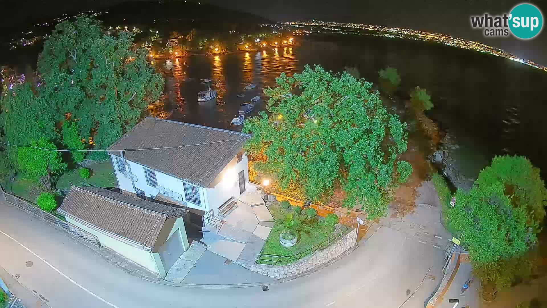 Webcam puerto de Ika – Vista en directo y luces de Opatija