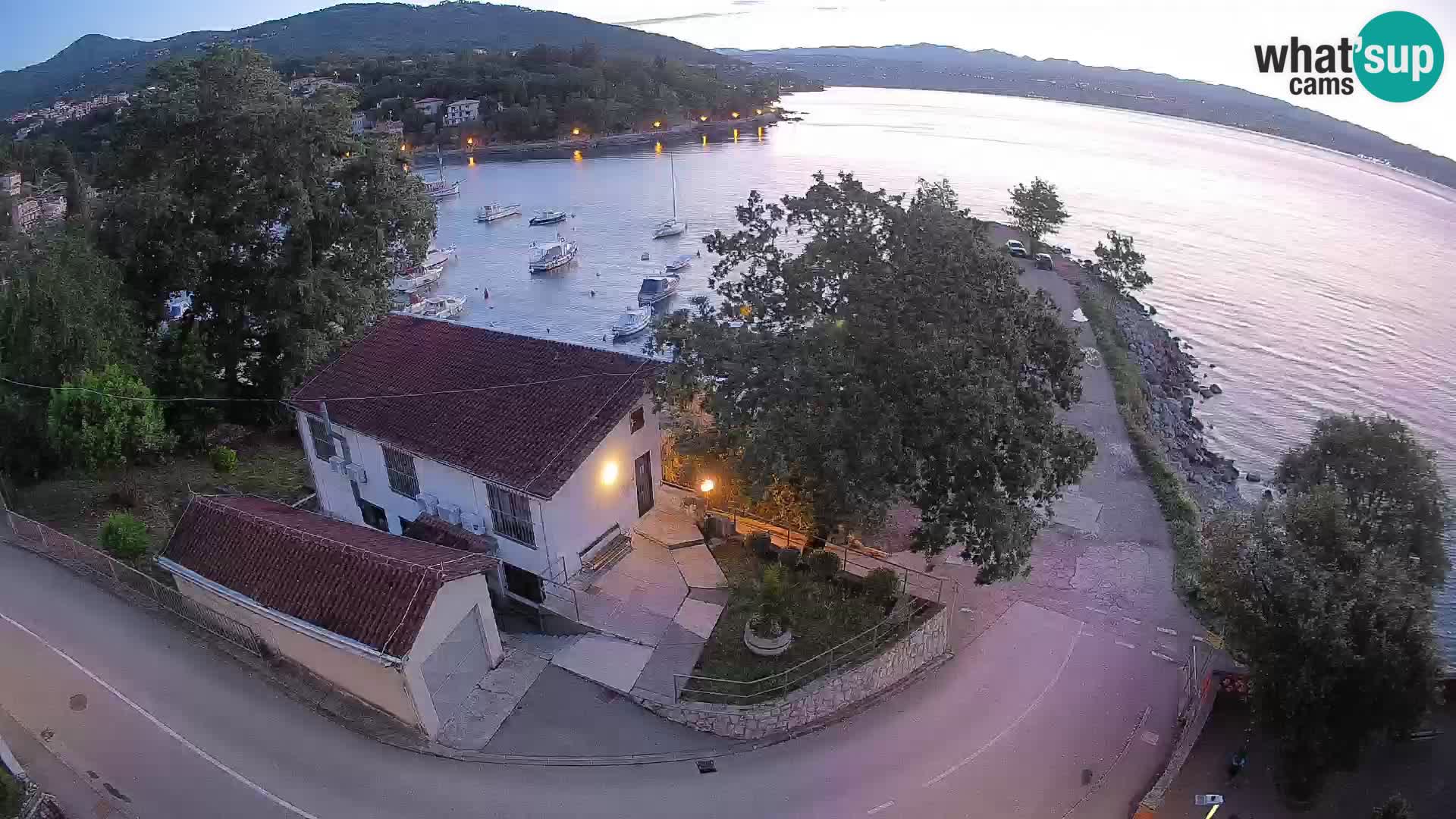 Webcam puerto de Ika – Vista en directo y luces de Opatija