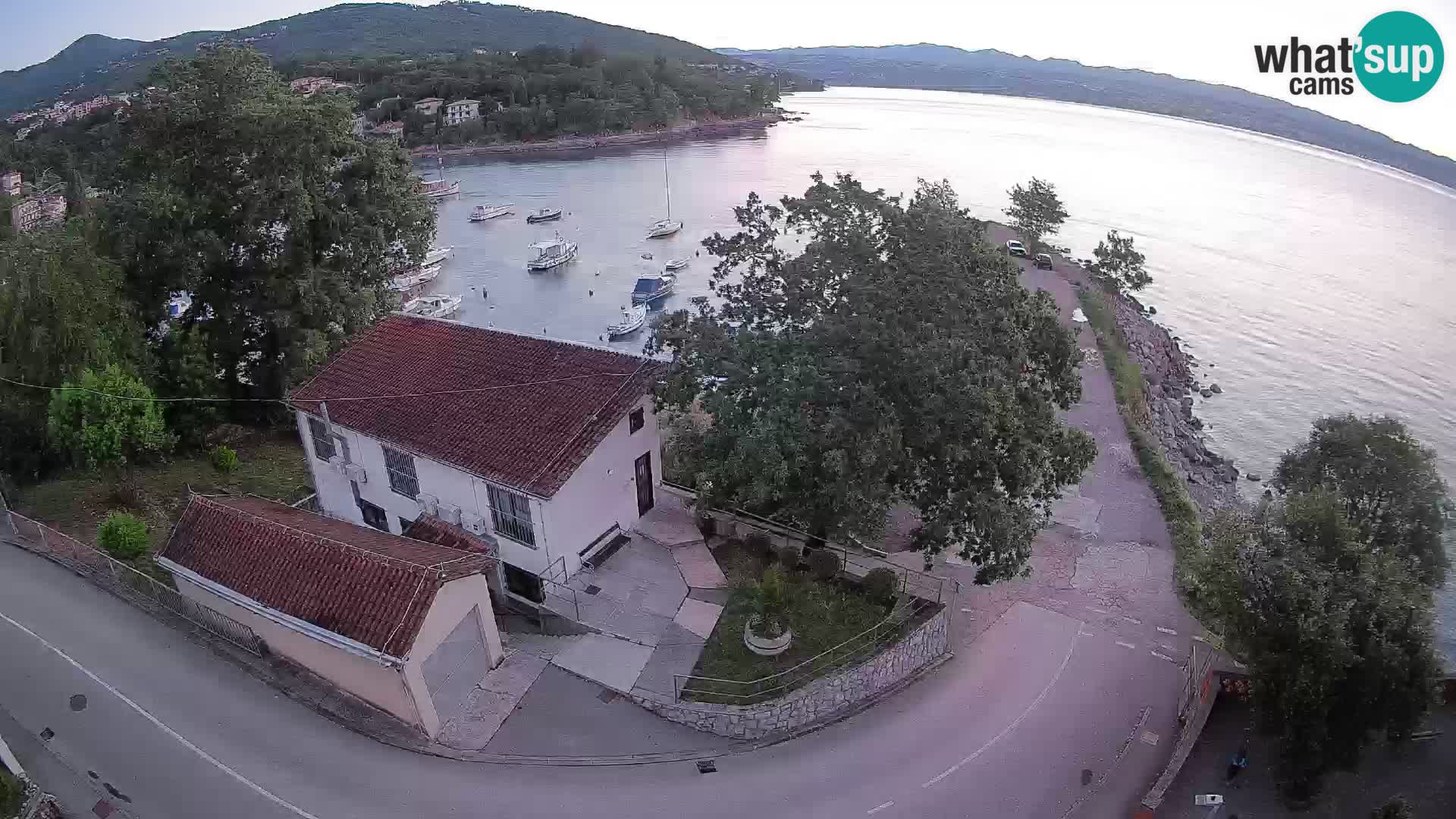 Webcam puerto de Ika – Vista en directo y luces de Opatija