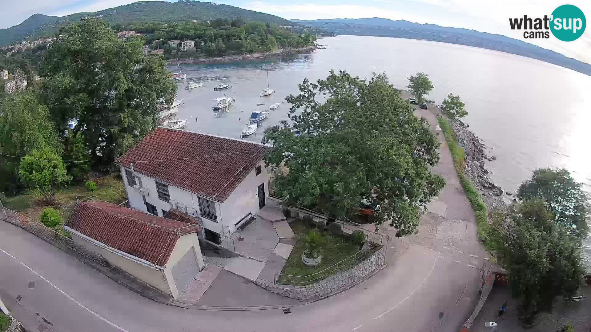 Ika Harbor Webcam – LIVE View of the Harbor and Opatija Lights