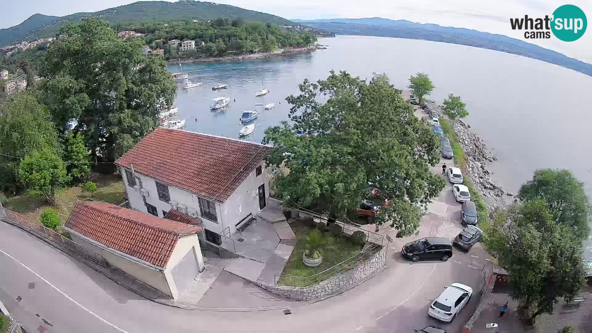 Ika Harbor Webcam – LIVE View of the Harbor and Opatija Lights